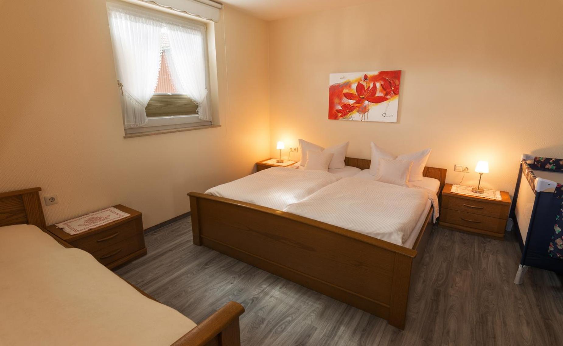 Gasthof-Ferienwohnung Zur Zweere Виллинген Экстерьер фото