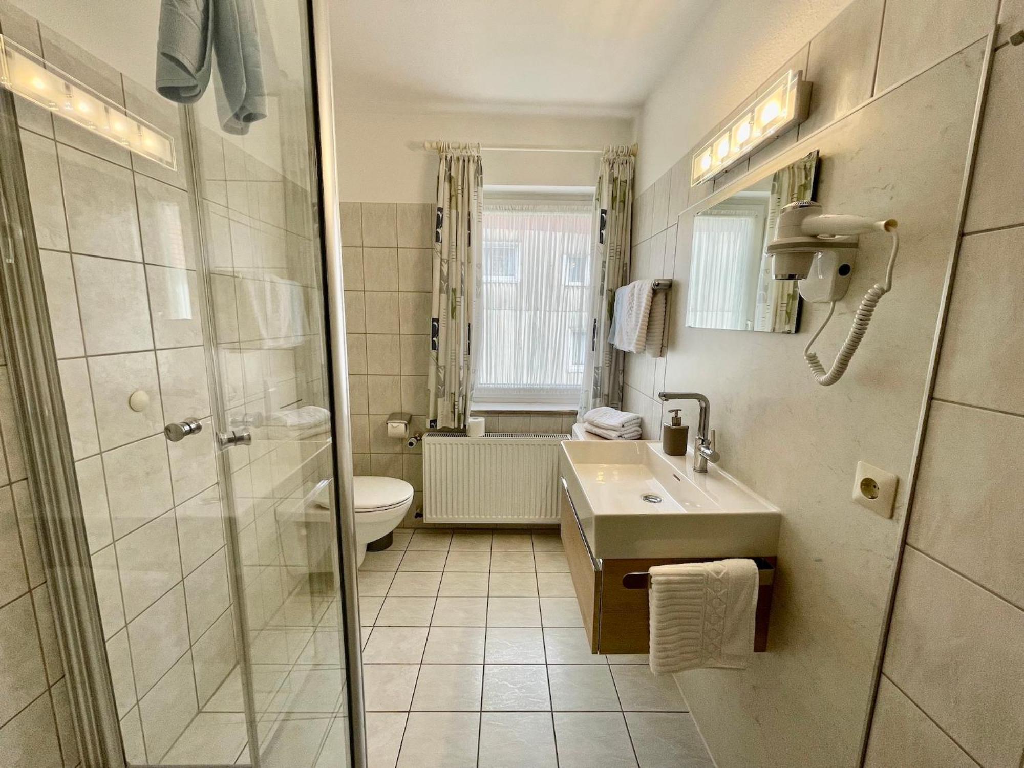 Gasthof-Ferienwohnung Zur Zweere Виллинген Экстерьер фото